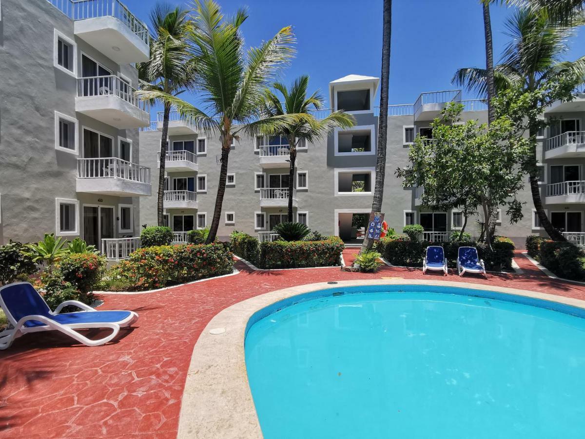 Coral Suites Beach Club & Spa Playa Los Corales プンタ・カナ エクステリア 写真